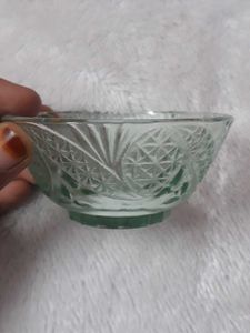 Yera Artistry 160 ml Glass Bowl Set of 1 Pcs, Eleg