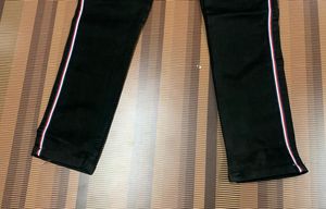 O-42  Size 30 Women Denim Jeans