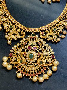 Rama Neck Set