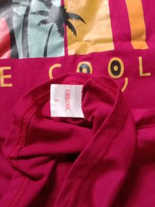 T -Shirt  / Colour-Red/ Length -23inch