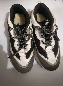 Black & White Chunky Sneakers