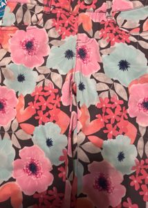 Brand New Gymboree Beautiful Floral Print Pant