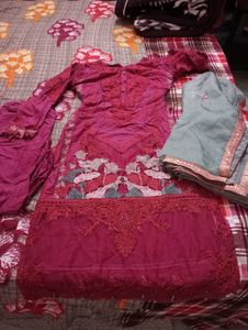 pakistani maroom embroidered Kurta Set