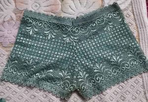 Women's Lace Bralette &amp; Panty Set