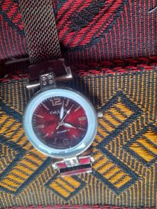 Stylish Women's Watch(not working)