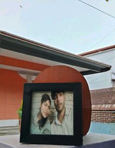 customized photo and frame available