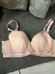 Elegant Pink Lace Bra