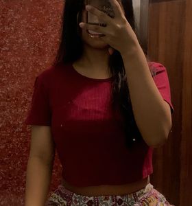Burgundy Ribbed Crop Top