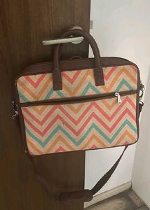 Chevron Pattern Laptop Bag
