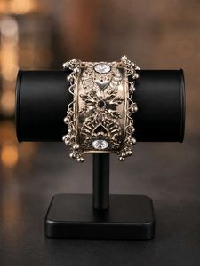 Exquisite Silver Bangle with Rhinestones