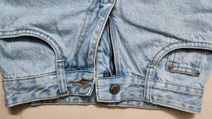 Light Wash Denim Jeans