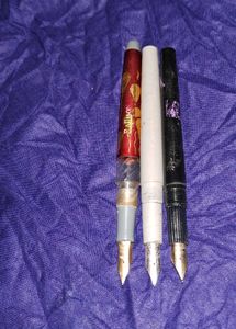 3 Vintage Fountain Pens Collection