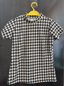 Houndstooth Print Top