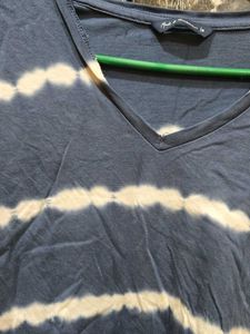 Tie-Dye V-Neck T-Shirt