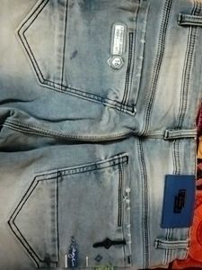 Stylish Light Wash Denim Jeans
