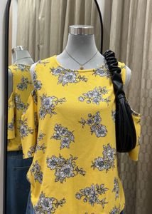 ZINK LONDON Floral Top