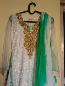 Elegant White &amp; Green Embroidered Salwar Kameez