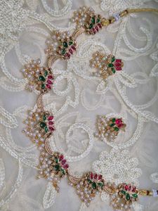 Elegant Necklace &amp; Earring Set