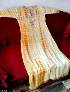 Beautiful    Yellow Kurta For Women And Girls Size