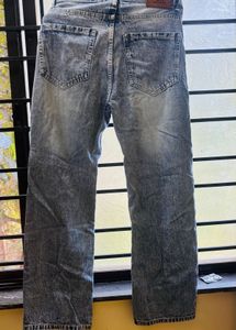Light Wash Wide Leg Jeans