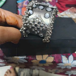 Oxidized Mirror Work Bangle