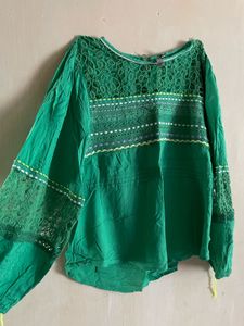 Beautiful Green Lace Top