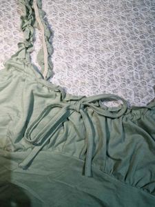 Cute Green Cropped Camisole Top