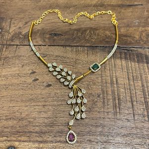Elegant Emerald &amp; Ruby Necklace Set
