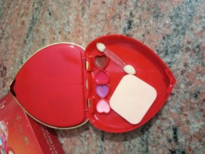 Fashion Makeup Kit