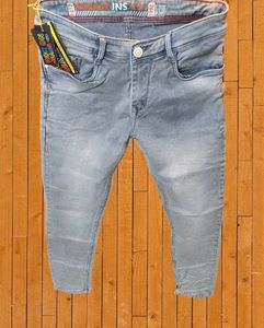 Stretchable Jeans size 32