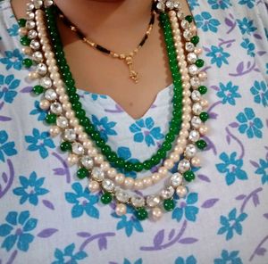 Elegant Layered Pearl and Emerald Necklace Set