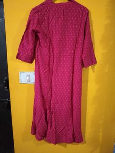 Avaasa Elegant Red Printed Kurta