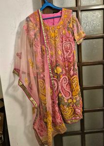 Embroidered Pink Kurta
