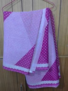 Vibrant Pink Bandhani Saree