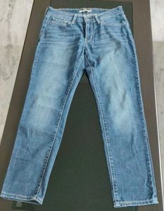 ₹99 Off/ Levis Women's Jeans Stretchable On
