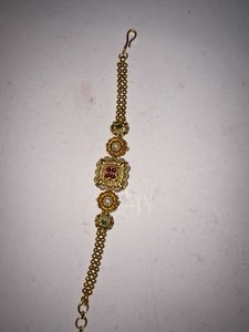 Elegant Gold-Plated bracelet