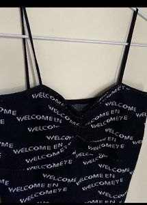 black crop top
