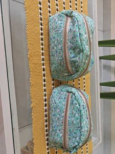 Set of 2 Floral Print Pouches