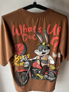 Graphic T-Shirt "What's Up Doc?"