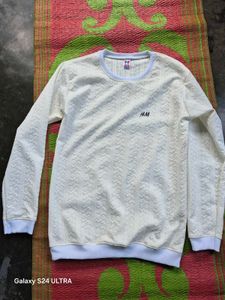 H&amp;M Textured Crewneck Sweatshirt