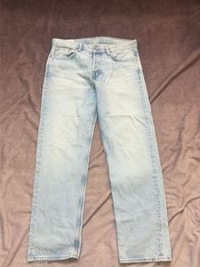 Light Wash Straight Leg Jeans