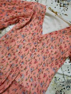 Chic Floral Pleated Bell Sleeve Top