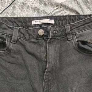 zudio black wide leg Jeans