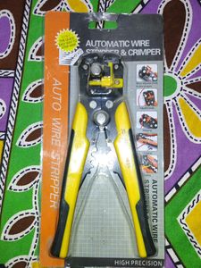 Automatic Wire Stripper and Crimper