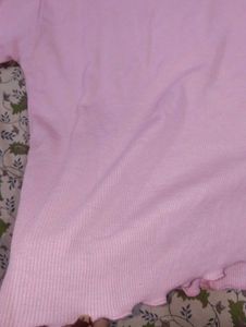pink crop top