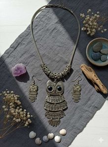 Owl Necklace & Earring Set