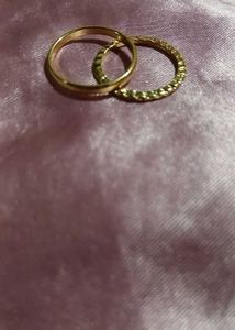 Set of 2 Gold Rings