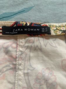 Zara Floral Print Pencil Skirt