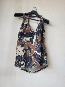 Beautiful Backless Top