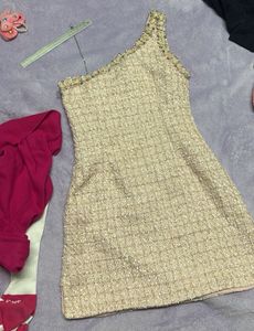 pink one shoulder dress with zipper